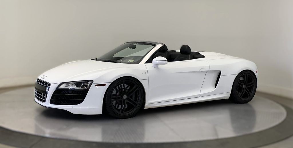 2012 Audi R8 5.2 4