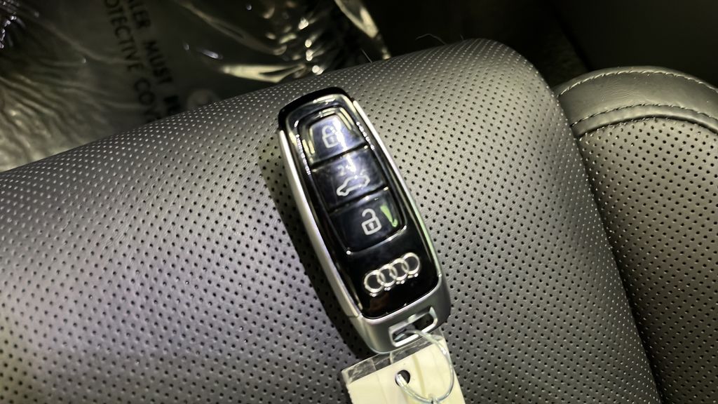 Used 2023 Black Metallic Audi L 55 image 40