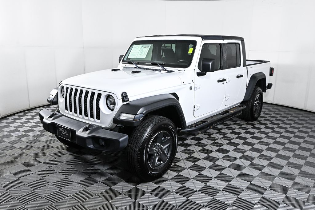 2020 Jeep Gladiator Sport 3