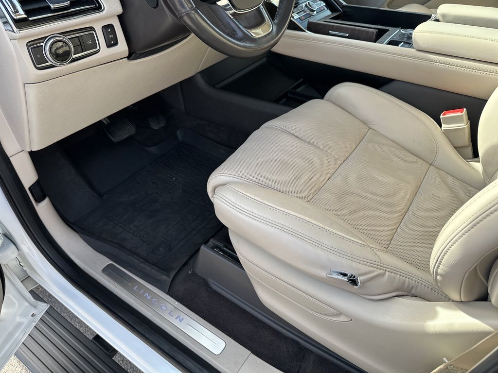 Used Car 2020 Lincoln Navigator L  L Reserve For Sale Under $35,000 In Austin, Texas