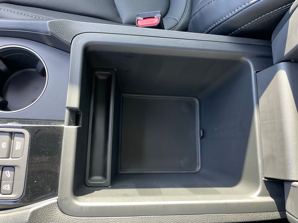 Thumbnail: 2026 Honda Pilot - 21