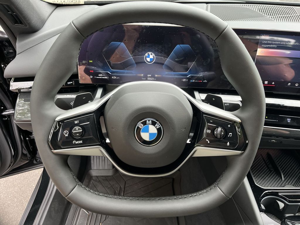 Thumbnail: 2026 BMW 5 Series - 14