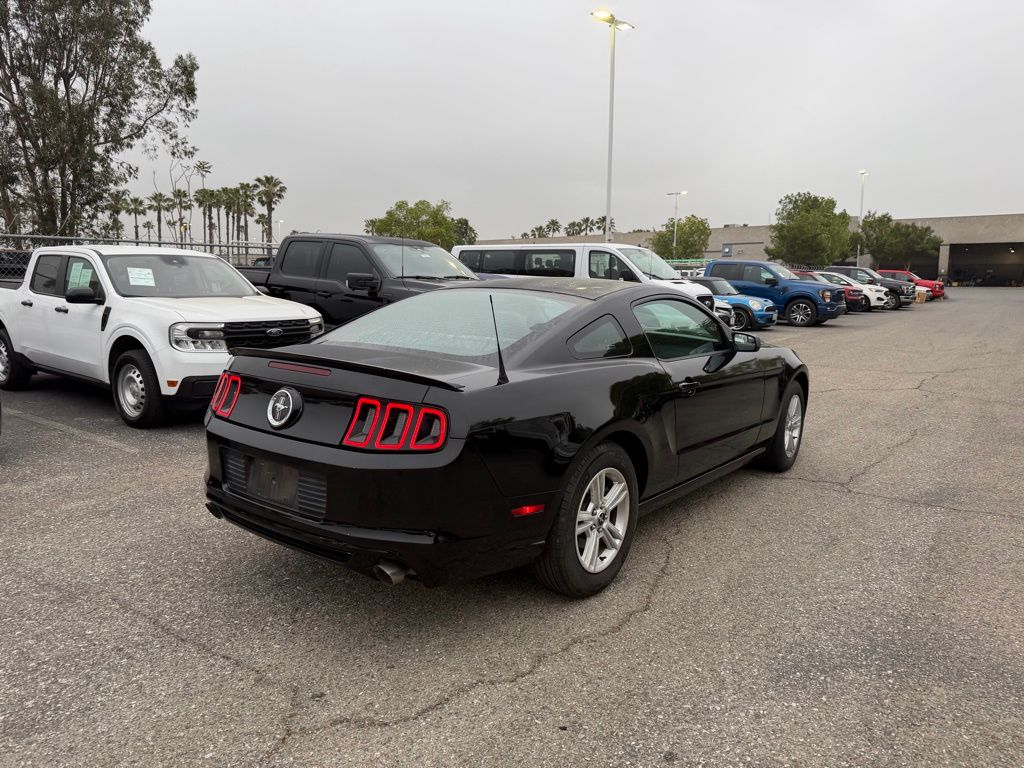 Used 2014 Ford Mustang V6 2D Coupe