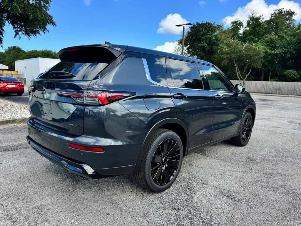 New 2026 Mitsubishi Outlander SUV