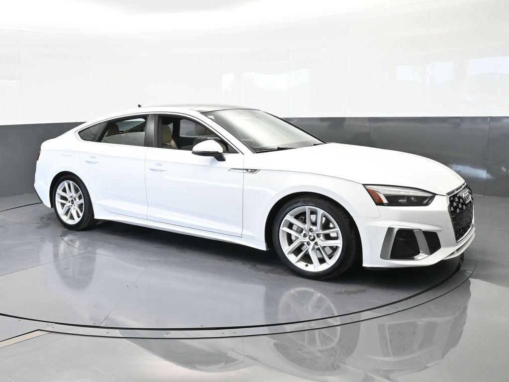 Used 2024 Glacier White Metallic Audi 45 S line Premium Plus image 8