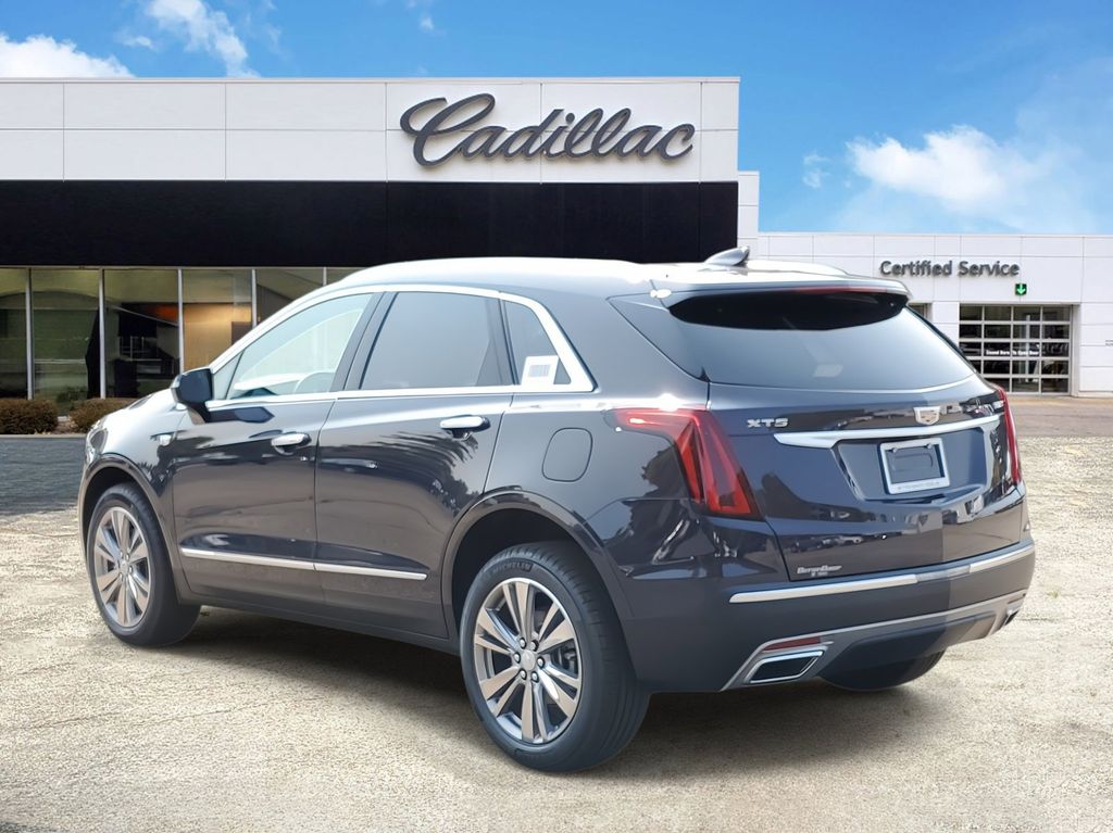 2025 Cadillac XT5 Premium Luxury 5