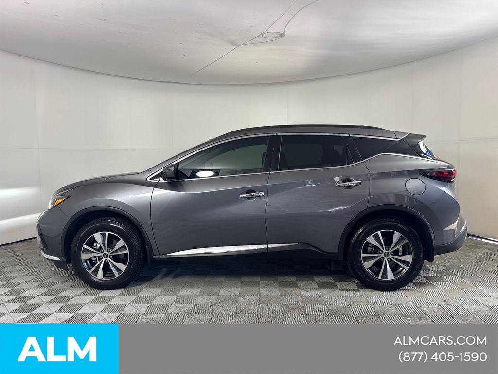 Used 2023 Gray Nissan SV image 10