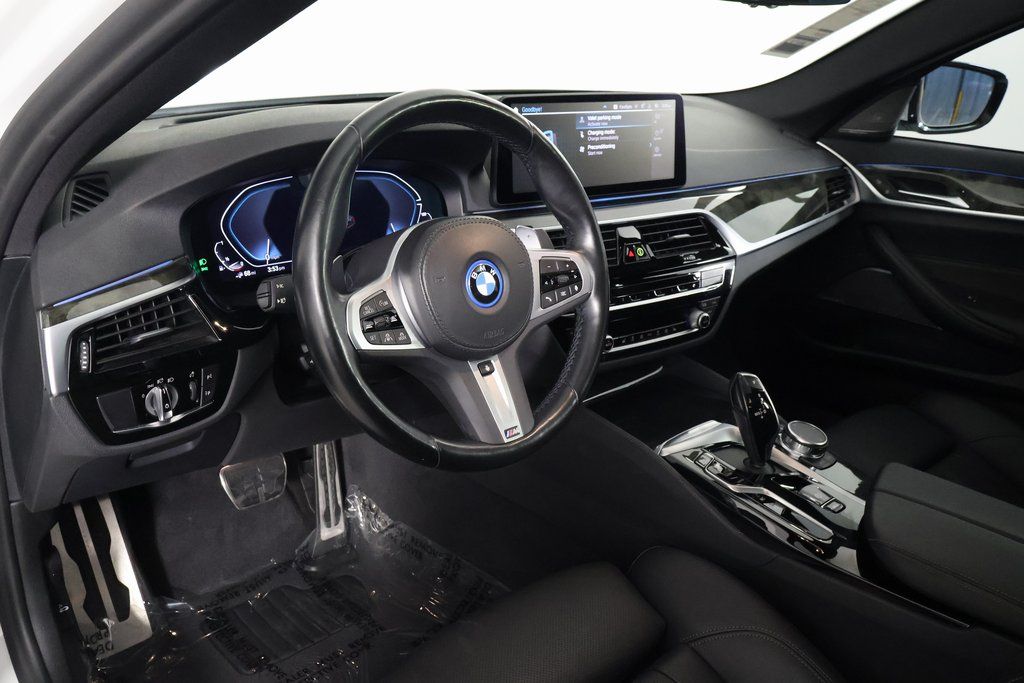 Thumbnail: 2022 BMW 5 Series - 7