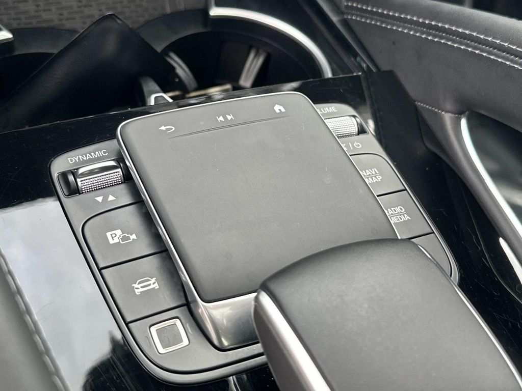 Thumbnail: 2025 Mercedes-Benz GLS - 21