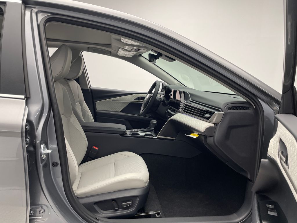 Thumbnail: 2026 Toyota Camry - 17