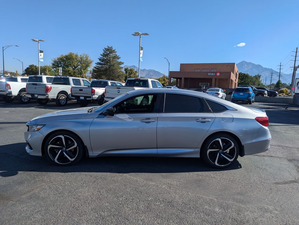 2022 Honda Accord Sport 8