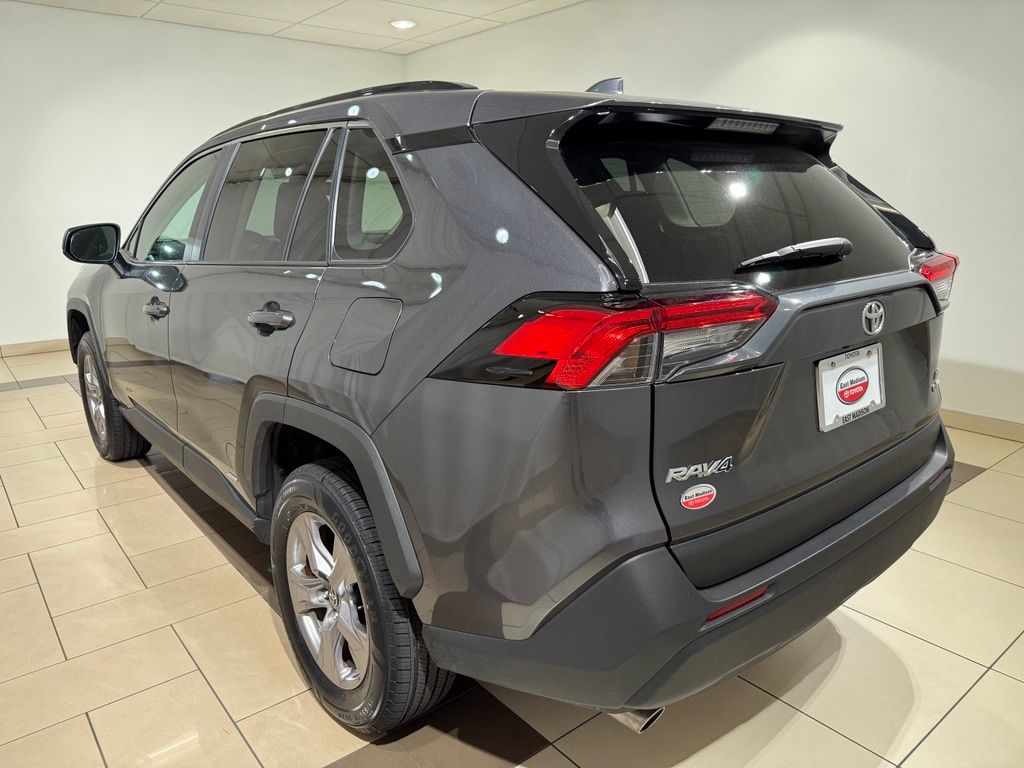Thumbnail: 2025 Toyota RAV4 - 3