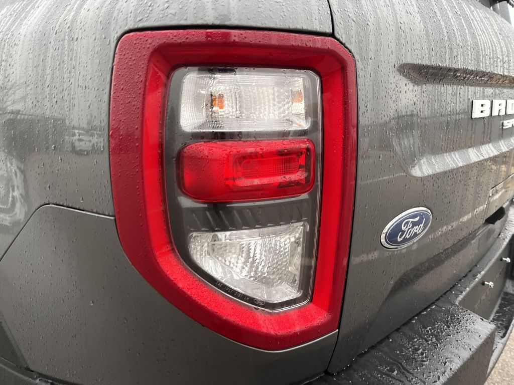 Thumbnail: 2023 Ford Bronco Sport - 7