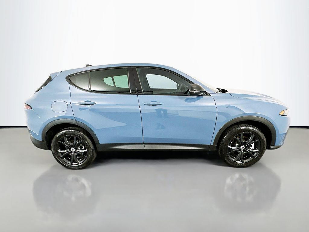 Thumbnail: 2024 Dodge Hornet - 4