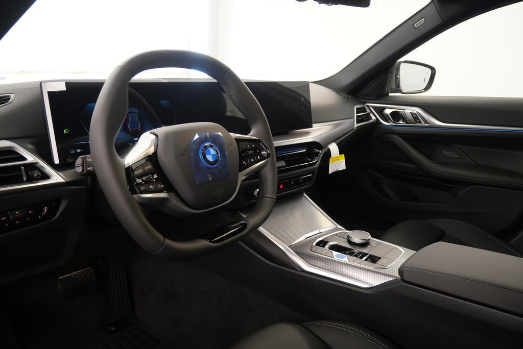 2025 BMW i4 eDrive40 14