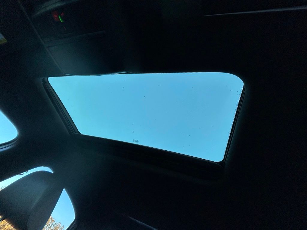 Thumbnail: 2022 Volkswagen Passat - 31