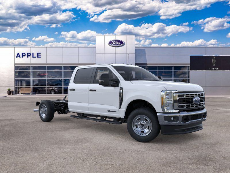 2026 Ford F-350 Chassis XL
