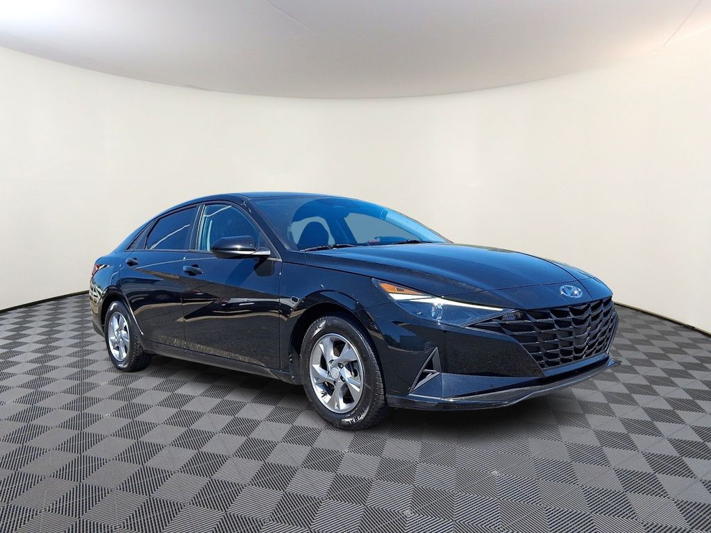 Phantom Black 2021 Hyundai Elantra SE FWD Sedan Front-Wheel Drive Continuously Variable Transmission