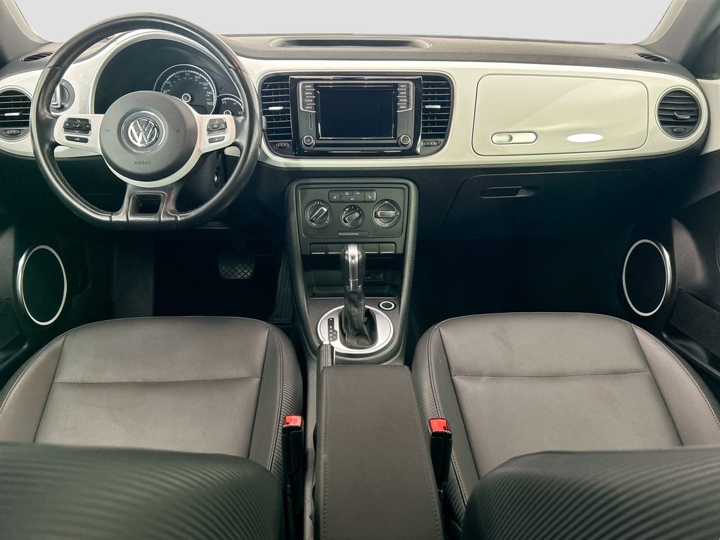 Thumbnail: 2016 Volkswagen Beetle - 13