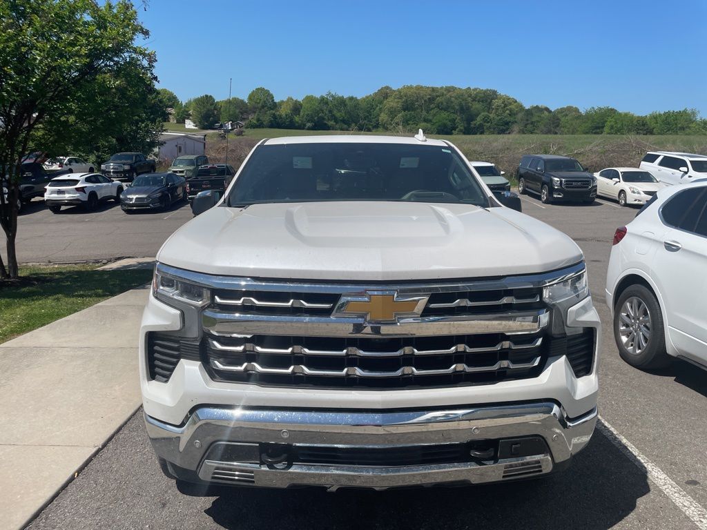 2025 Chevrolet Silverado 1500 