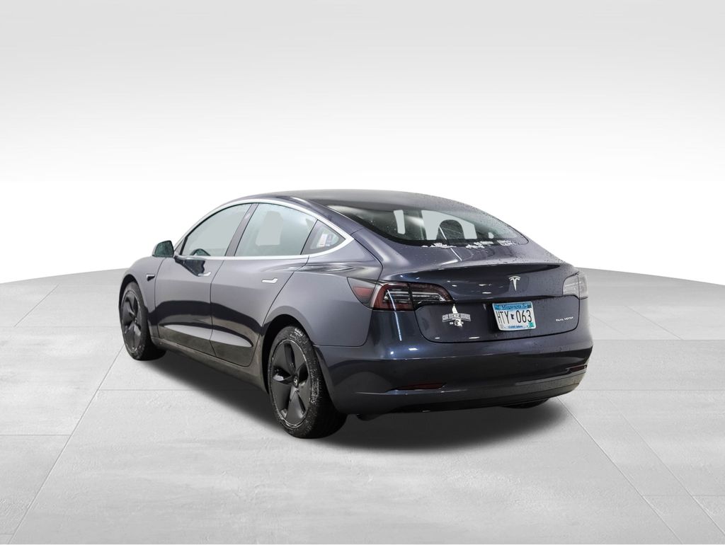 2020 Tesla Model 3 Long Range 3