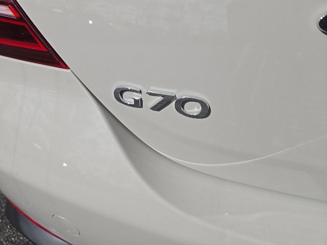 2025 Genesis G70  11