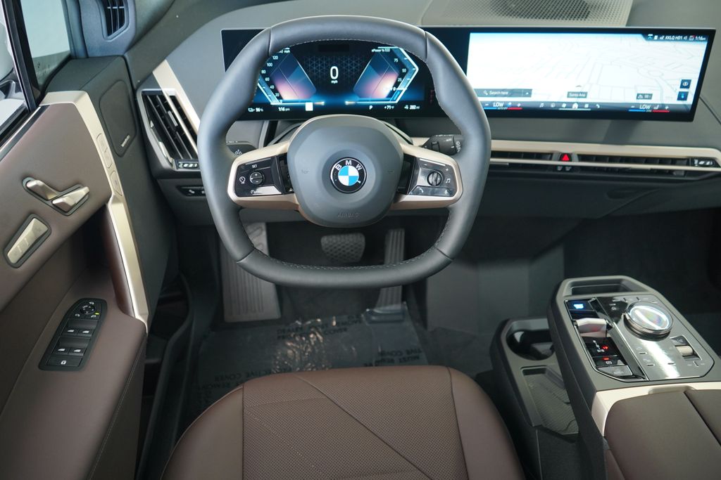 Thumbnail: 2026 BMW iX - 14