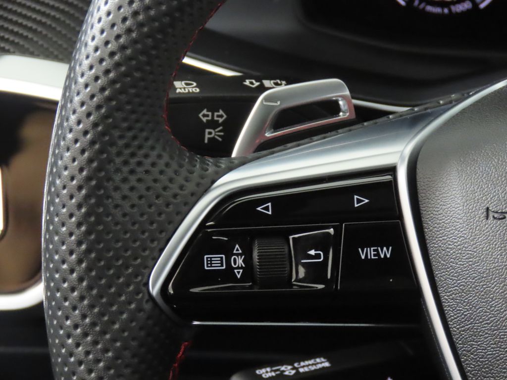 Thumbnail: 2023 Audi S7 - 15