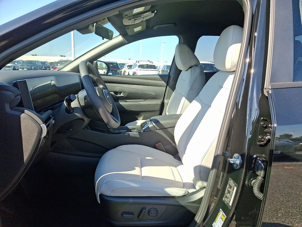 Thumbnail: 2026 Hyundai Santa Cruz - 6