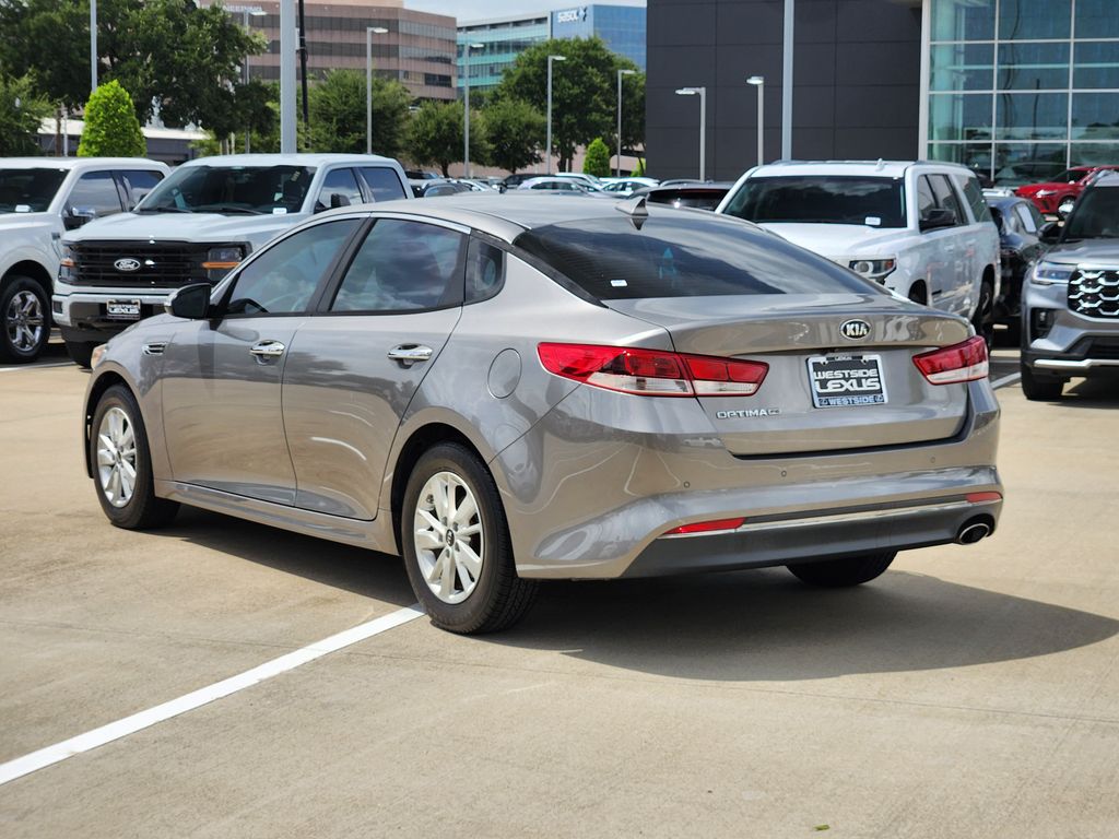2018 Kia Optima LX Silver at Community Kia
