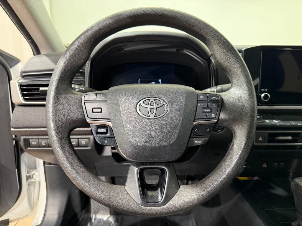 Thumbnail: 2025 Toyota Camry - 21