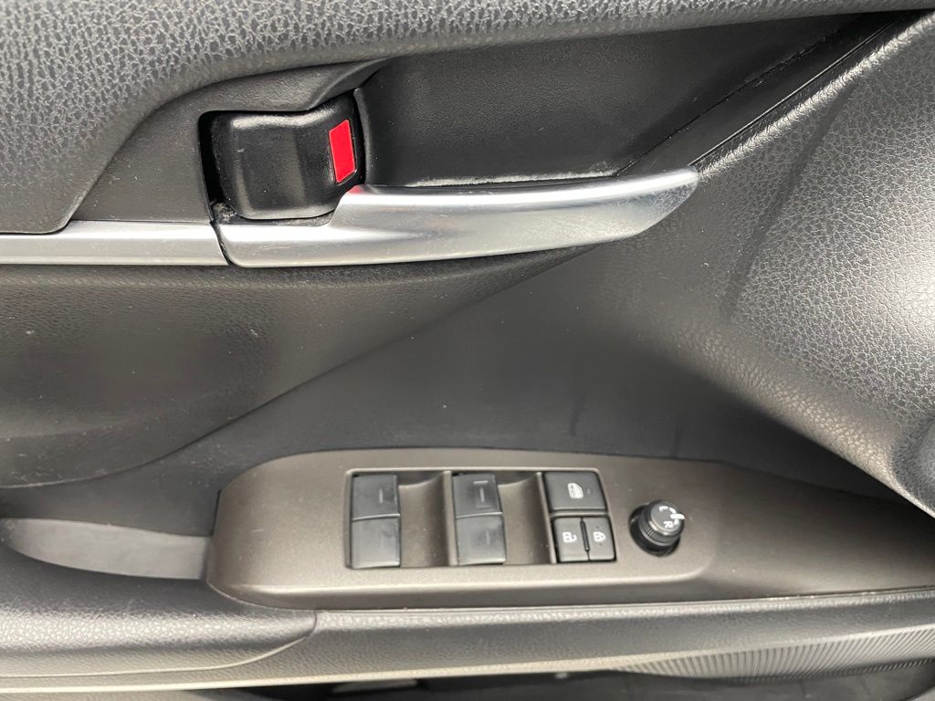 Thumbnail: 2023 Toyota Camry - 7