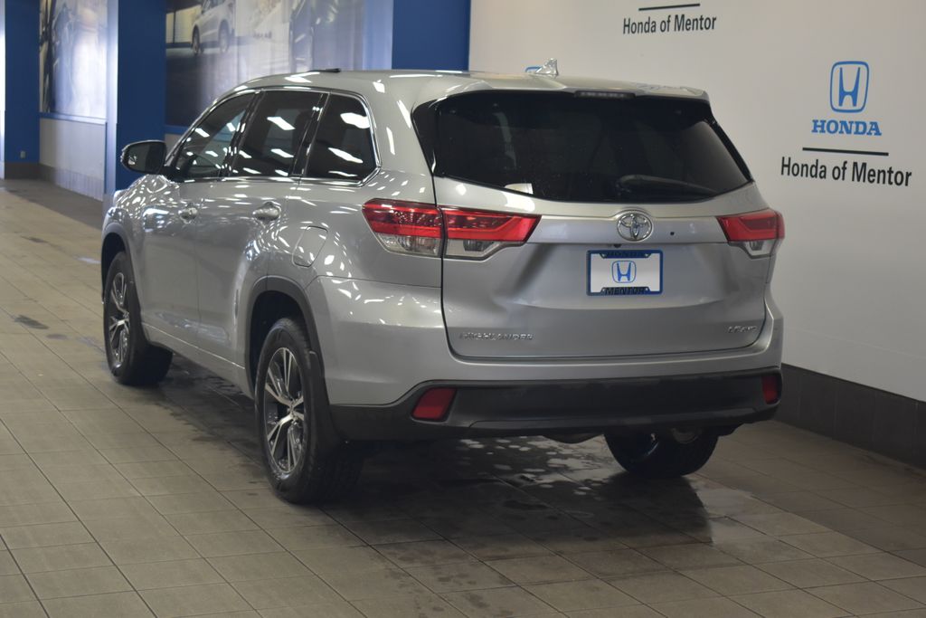 Thumbnail: 2018 Toyota Highlander - 5