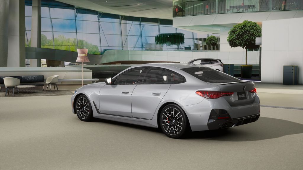 Thumbnail: 2025 BMW 4 Series - 30