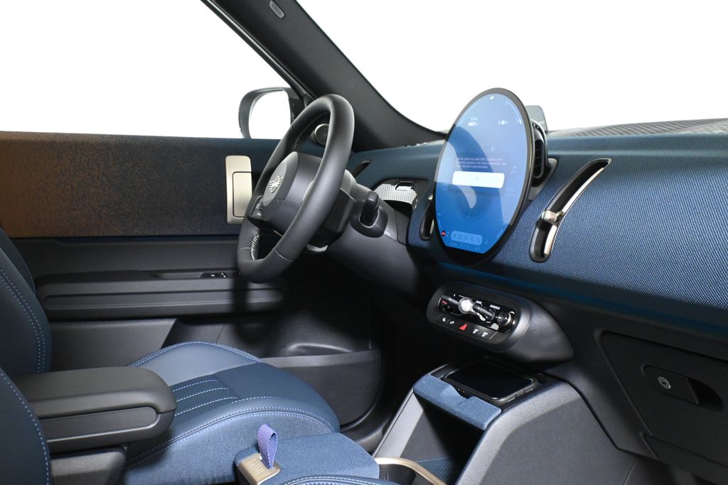 Thumbnail: 2027 MINI Cooper Countryman - 30