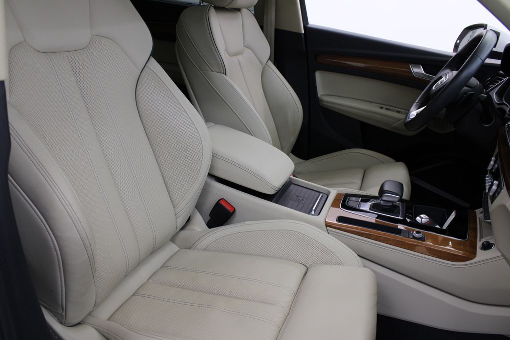 used 2021 Audi Q5 car, priced at $29,499