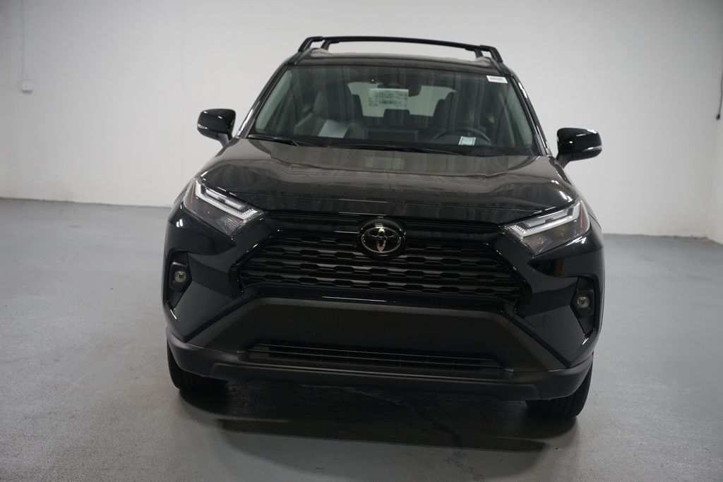 Thumbnail: 2025 Toyota RAV4 - 2