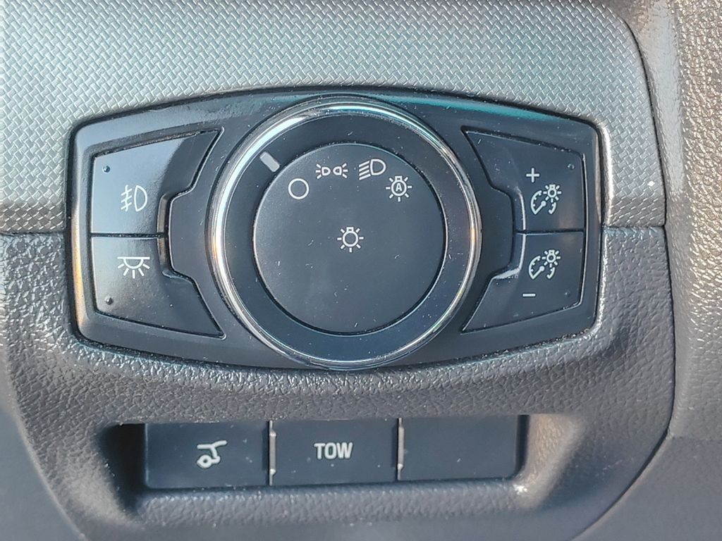 Used Car 2015 Ford Explorer  Xlt For Sale Under $12,000 In Austin, Texas