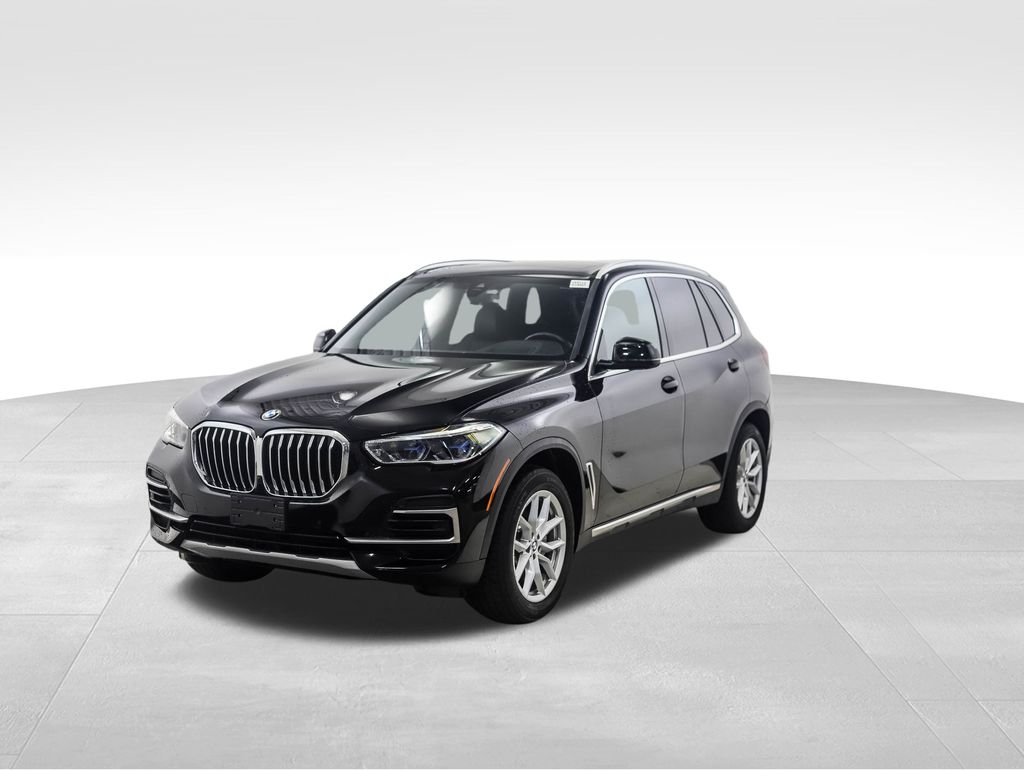 Thumbnail: 2022 BMW X5 - 1