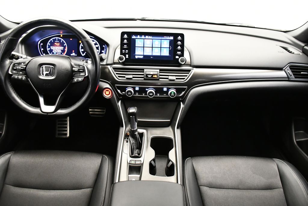 Thumbnail: 2018 Honda Accord - 18