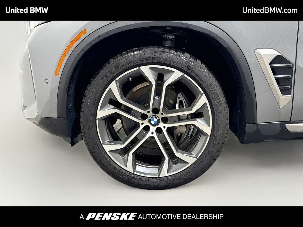 Thumbnail: 2026 BMW X5 - 2