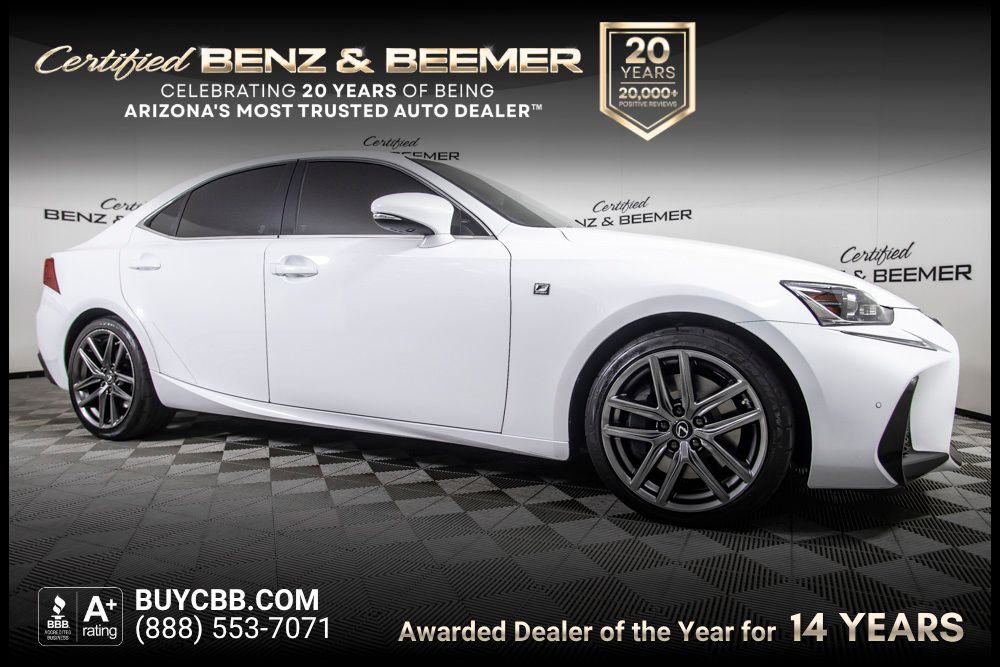 2019 Lexus IS 300 RWD