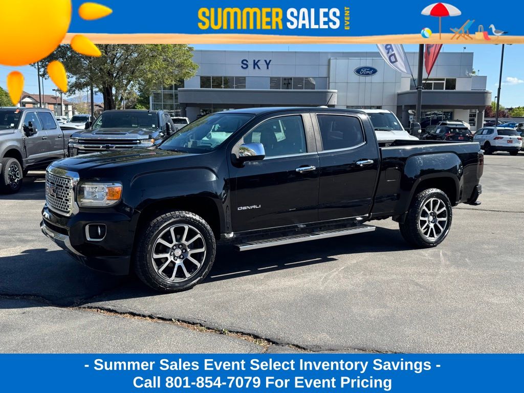 Onyx Black 2017 GMC Canyon Denali Crew Cab 4WD Pickup Truck Four-Wheel Drive 6-Speed Automatic