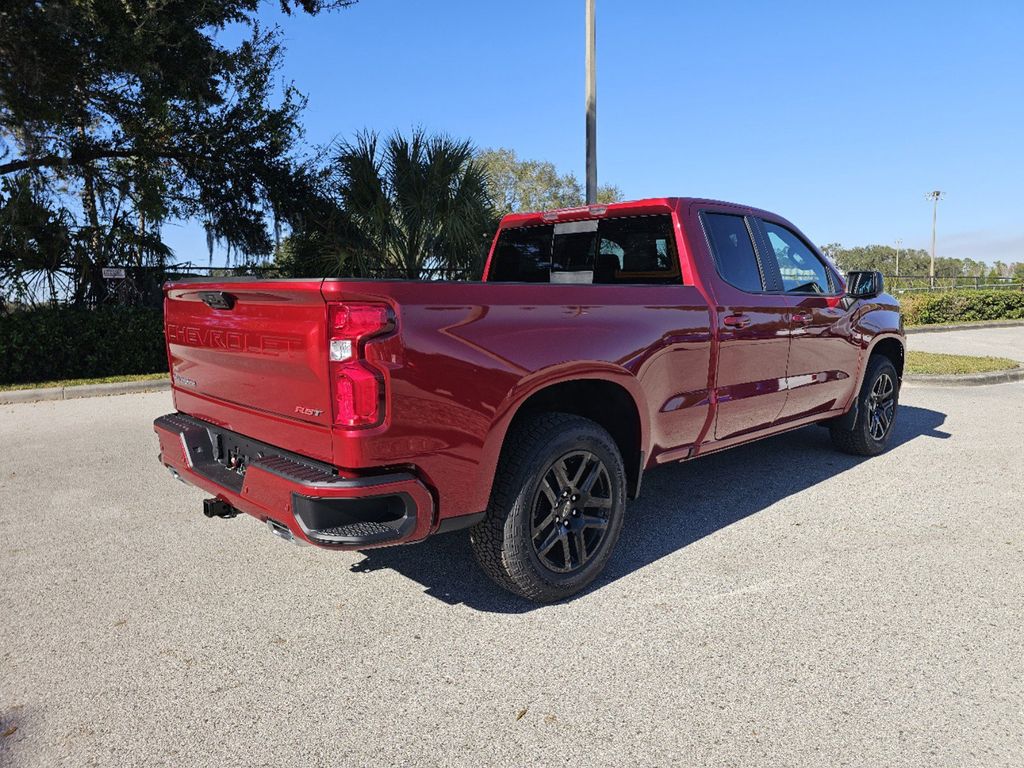 2025 Chevrolet Silverado 1500 RST 3