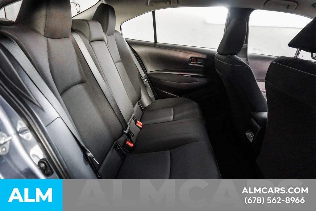 Used 2025  Toyota LE image 20