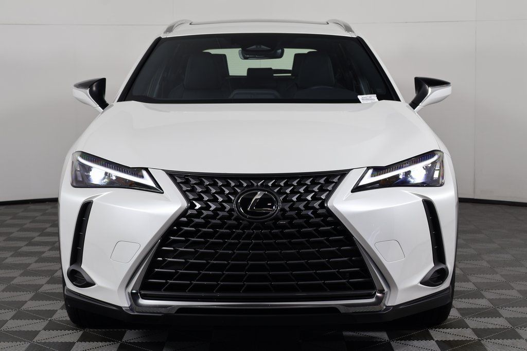Thumbnail: 2025 Lexus UX - 2