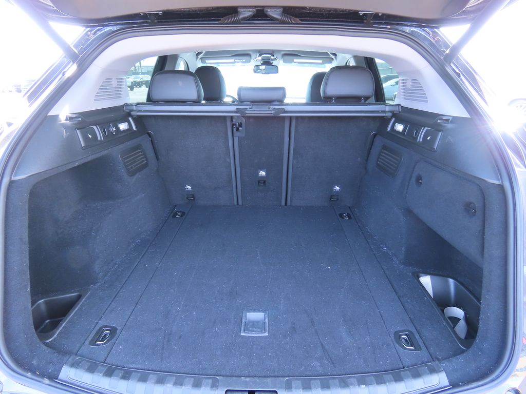 Thumbnail: 2021 Alfa Romeo Stelvio - 12