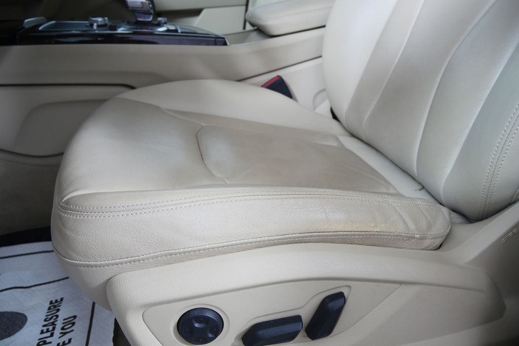 Thumbnail: 2018 Audi Q7 - 10