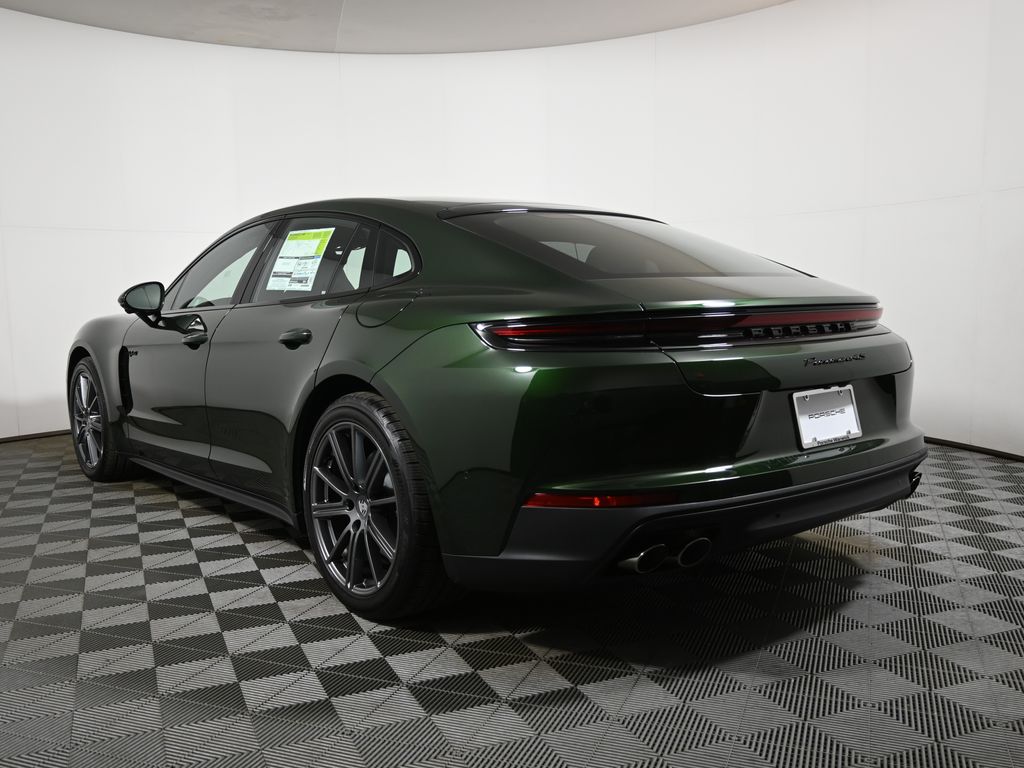 Thumbnail: 2026 Porsche Panamera - 3