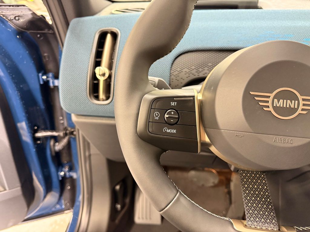 Thumbnail: 2026 MINI Cooper Countryman - 13